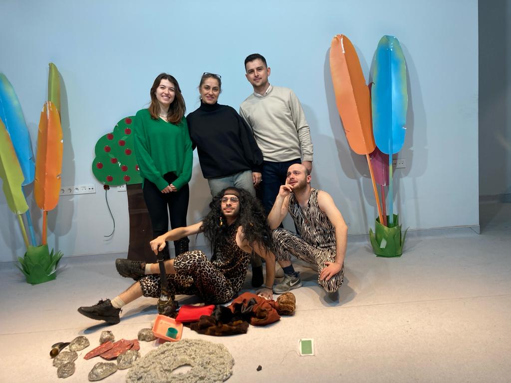 TOPLUMSAL DUYARLILIK PROJESİ: Liseye Tiyatro Yolu