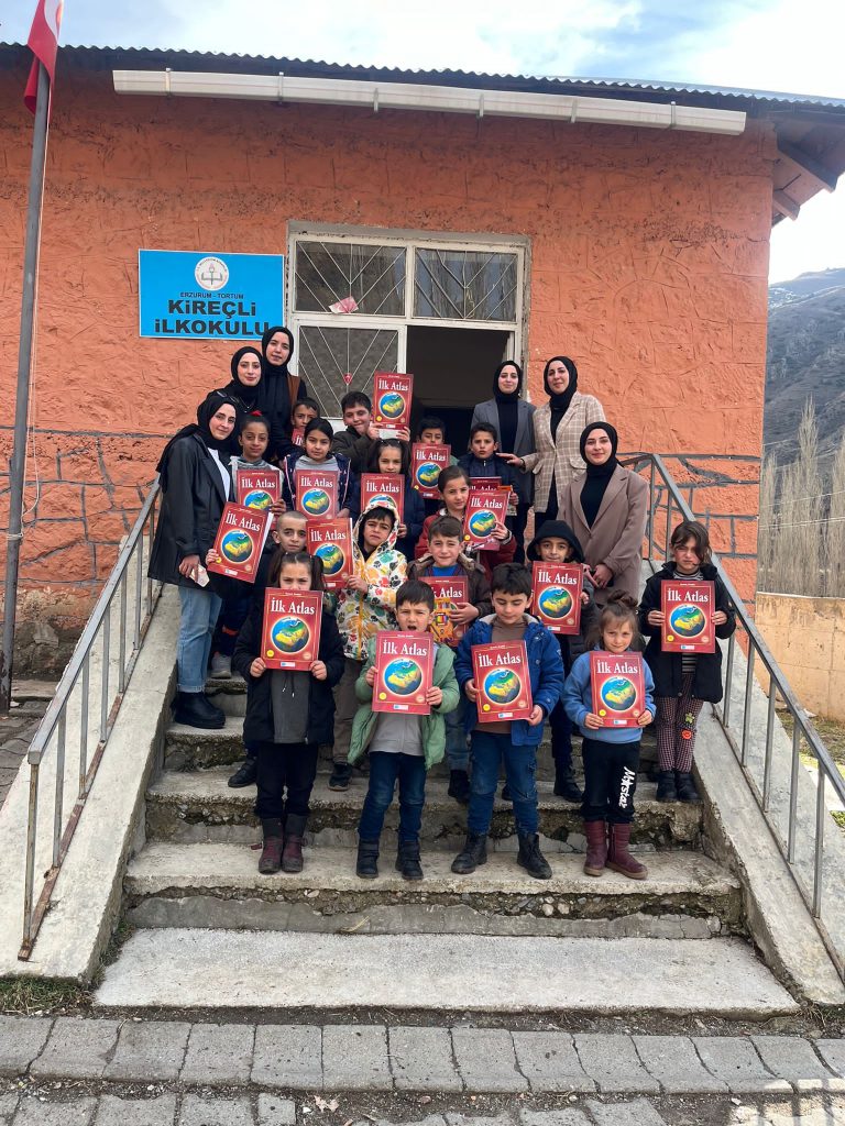 TOPLUMSAL DUYARLILIK PROJESİ: Sosyal Atlas Köy Okulunda