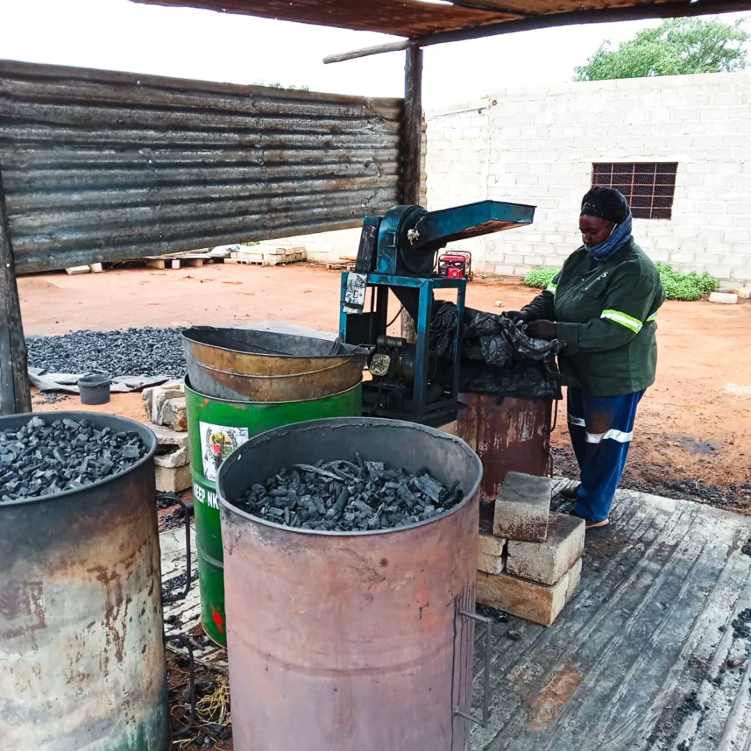 Ndzilo Charcoal briquettes🔥🇿🇦 tweet media