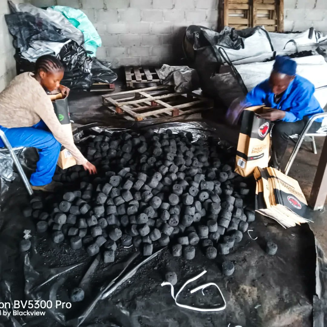 Ndzilo Charcoal briquettes🔥🇿🇦 tweet media