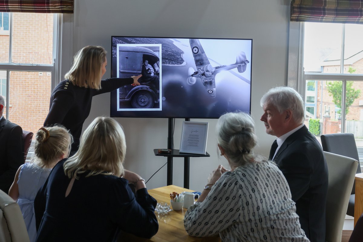 G. Seller tweet media