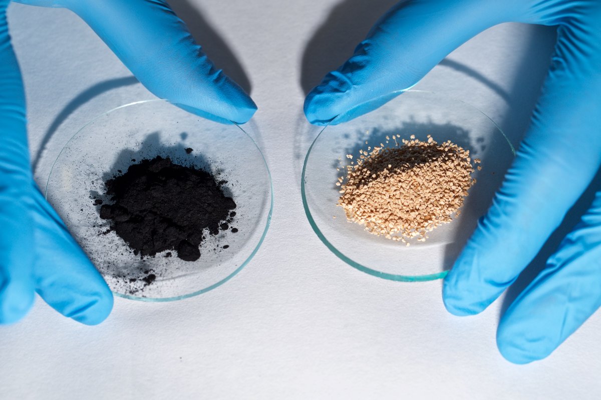 🔵 Investigadores de la UA trabajan en el desarrollo de un material para almacenar hidrógeno con mayor capacidad y mejor aislamiento i.mtr.cool/gokgqqrnas

🎯 Objetivo: construir un novedoso prototipo de tanque con recubrimientos y rellenos procedentes de residuos de #Biomasa.