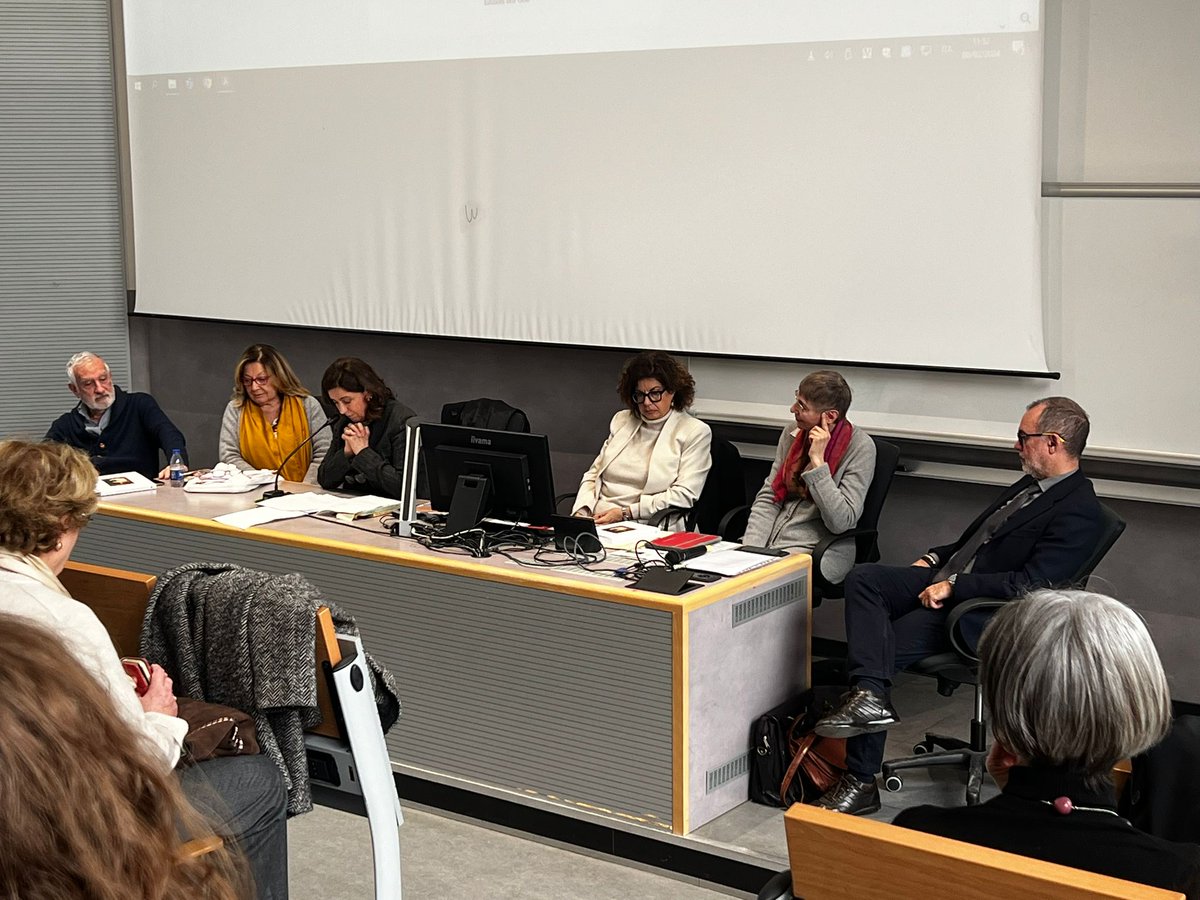 StModerna tweet media