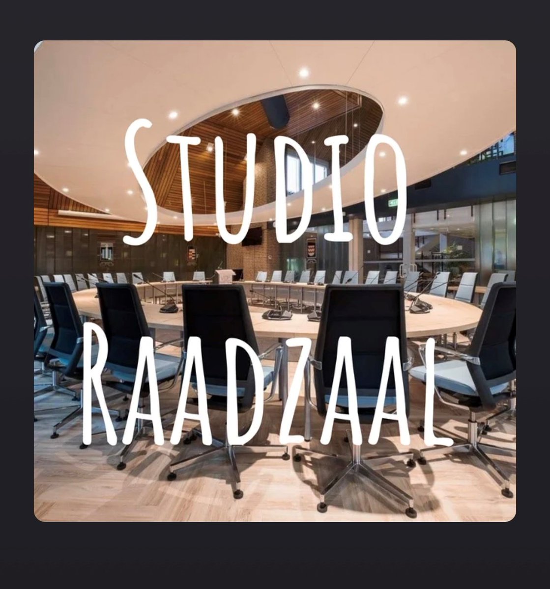 Vanavond om 20.00 uur komt de gemeenteraad weer bij elkaar voor een nieuwe raadsvergadering, de eerste van het jaar! Naderhand blikken we weer terug in een nieuwe aflevering van Studio Raadzaal met o.a. <a href="/SjorsFrohlich/">Sjors Fröhlich</a>. Luister vanaf morgen mee via: spoti.fi/3RCtTHI.