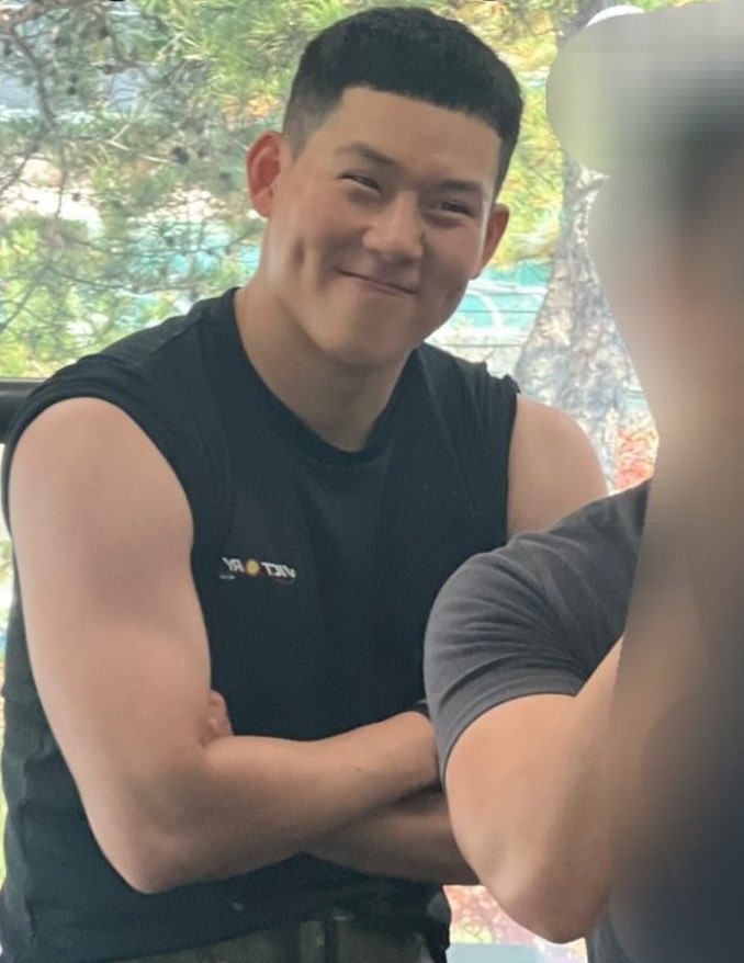 941006_920618's tweet photo. 성...장이란  아니  전사가 됨 https://t.co/V7NFeUqJE6