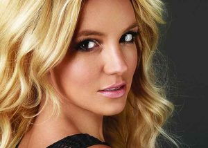 yespunjab's tweet photo. Britney Spears deletes Ben Affleck post after claiming they 'made out'
#BritneySpears #BenAffleck #Madeout #Hollywood #Argo #YesPunjab
https://t.co/G7xo5p5JnE https://t.co/tbBEU813Ix