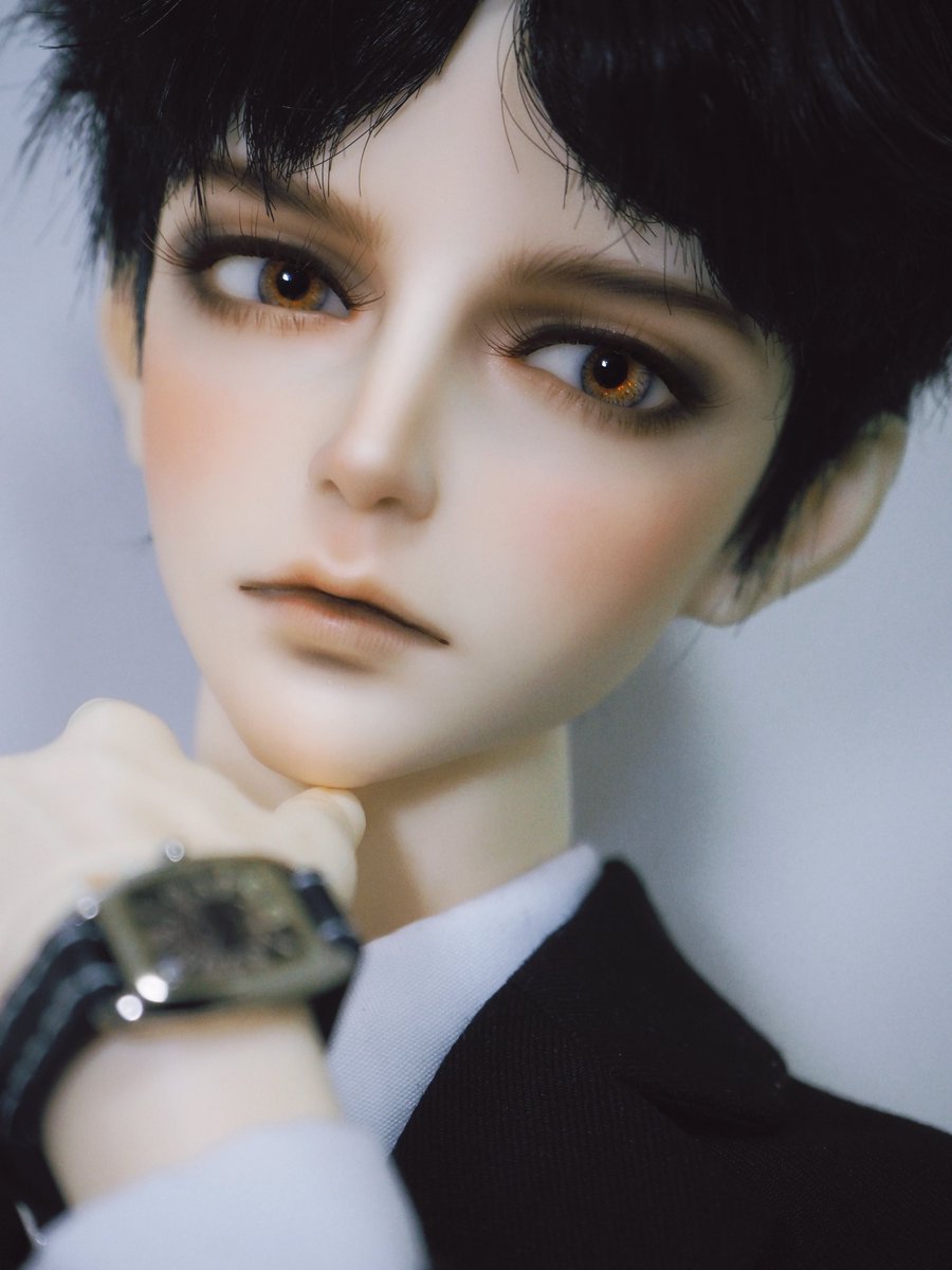 aosasa0707's tweet image. ドルクさんのポイント期限が今月末だったので腕時計を買ってあげました。
#iosdoll