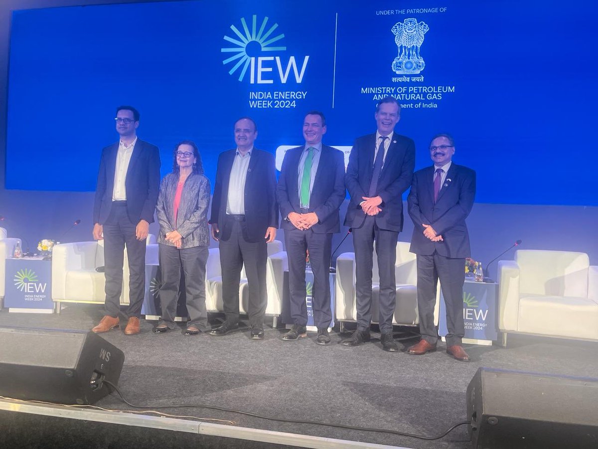 Today articulated my views on the theme of “Biofuels- progression, issues , challenges & collaboration” in an erudite panel discussion held at IEW with global experts from Lanzatech, Praj, Verbio, Total-moderated by BCG! @IndiaEnergyWeek @IndianOilcl