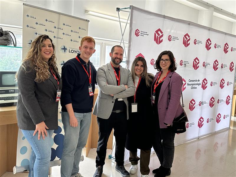 Nuestro director del Máster Universitario en Neuropsicología <a href="/JkIbanez/">Joaquín Ibáñez</a> ha intervenido en la inauguración del Congreso Nacional del Consorcio de Neurospicología <a href="/CNPSClinica/">Sociedad Española de Neuropsicología (SENe-CNC)</a> 👏
También, están participando algunos de los alumnos del máster como colaboradores en la organización🔝