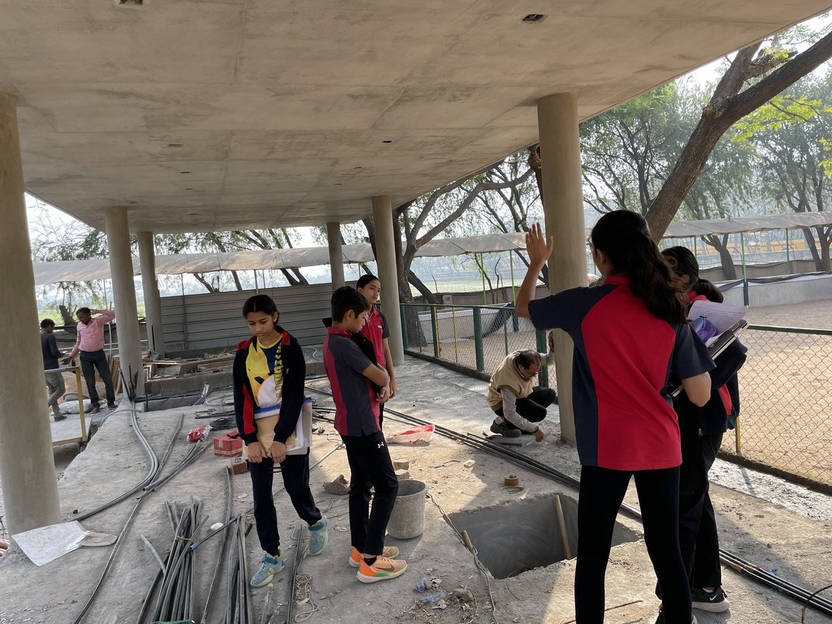 KhadijaHusainF's tweet image. FS,a schl tht promotes experiential learnin n provides opprtunities 2 Ss 2 analyse, evaluate n creat dsigns 4 their classes. Ss r headin 2 tak responsibility 4 their topic ‘Sustainable architecture’! PYPex is brewin!
.  #PYPEx2024 @AswaniNandini @ibpyp @iborganization @pooh_it_is