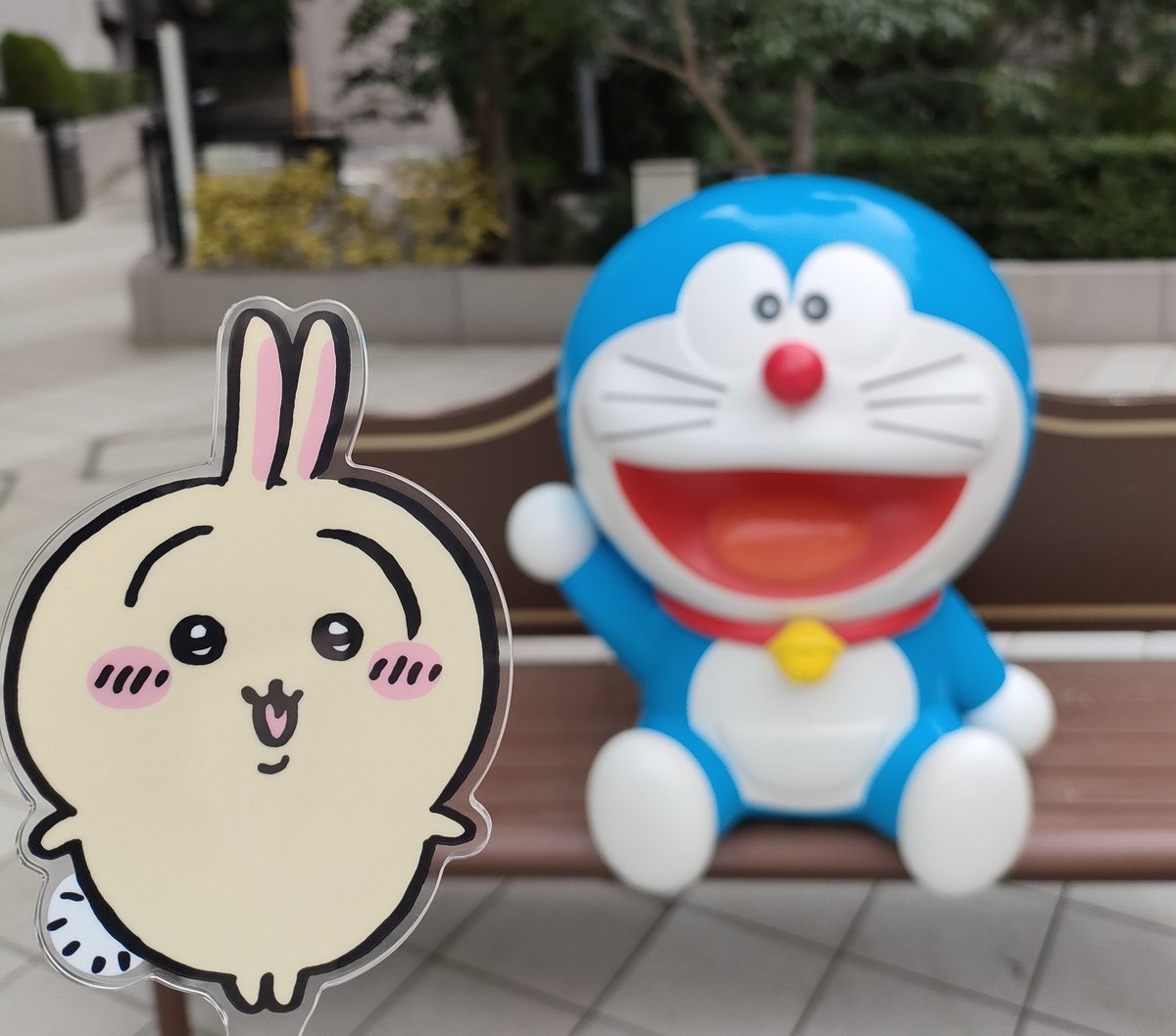 先週お台場行った時の写真を🥰
ちいちゃんもプルャもいろんなキャラクターに会えて楽しそうでした💛
今年もお台場冒険王でちいかわ縁日やってくれないかなーーー🥺💓
記憶から消してたけど、ちいかわレストランのグッツ抽選落選しました😂ちいかわ飯店グッツ欲しいよ🥲
# ちいかわ好きな人と繋がりたい