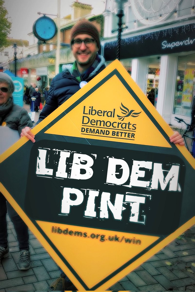 LibDemPintEB's tweet image. #Eastbourne Let's have a chat over a Lib Dem Pint in Ninkaci in The Enterprise Centre tonight (Thurs 8th) from 7:30pm. Bring your best politics. All welcome. Come as you are. Cheers