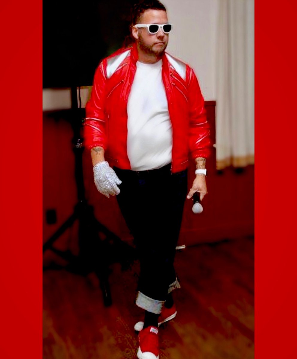 That time I “officiated” the wedding of my brother @resting_fartface and @thedeeree and then showed up as @michaeljackson to get the party started. #throwback #throwbackthursday #wedding #marriage #married #MJ #michaeljackson #beatit #thriller