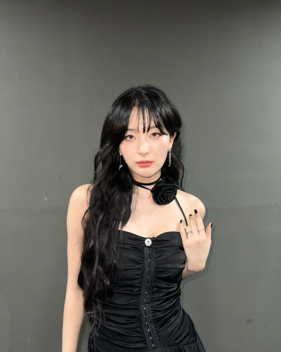 KSGUpdates's tweet image. 240208 seulstagram update

&quot;Thank you for greeting me &apos;happy birthday&apos;, friends 😘😘😘
I hope it was an unforgettable day for everyone 🫶&quot;

instagram.com/p/C3FAJIlLX2j/
#레드벨벳 #RedVelvet #슬기 #SEULGI @RVsmtown