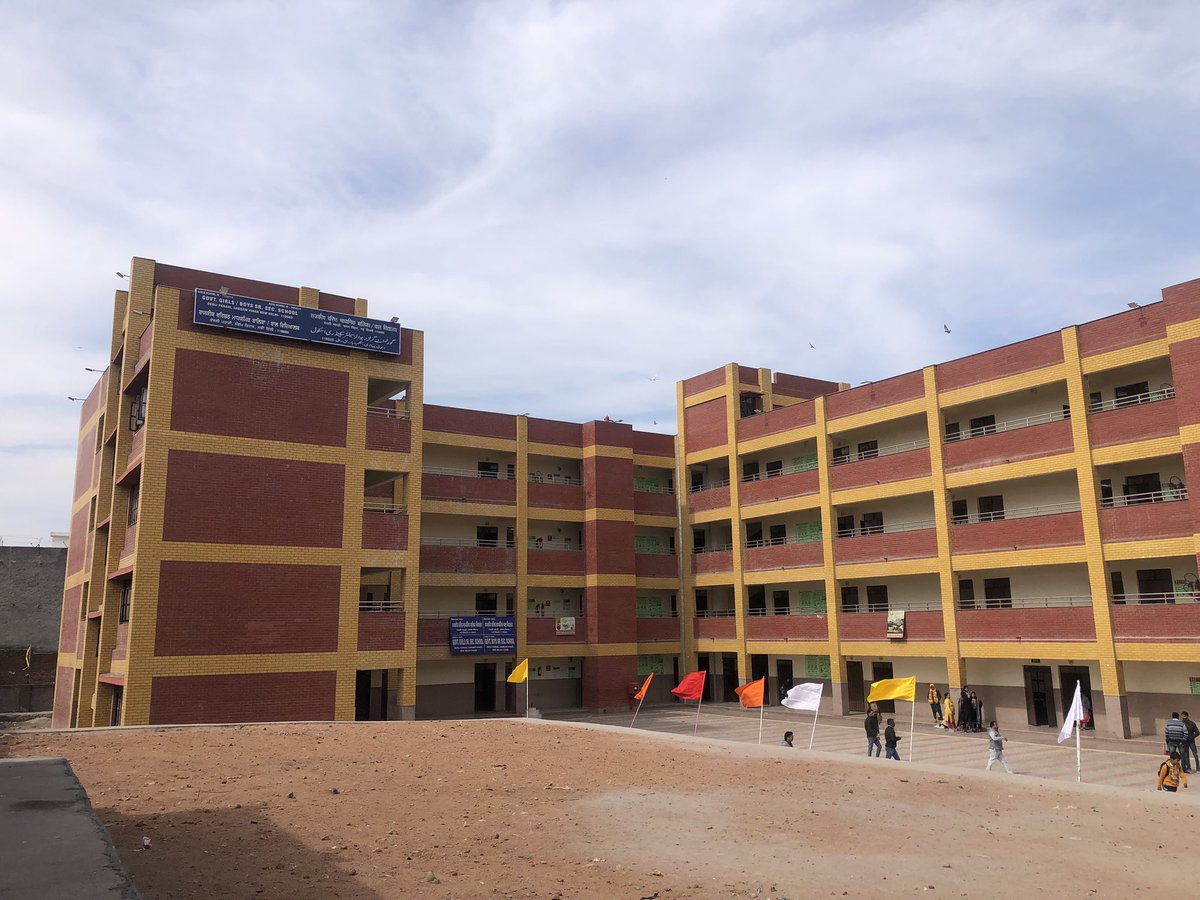 IamCJha's tweet photo. #CultureOfLearning 

The newly inaugurated Deoli Pahadi School hosted the #CLDP Session 

This time the Head of the schools came with their TDCs to share the learning and ideas to improve things in their schools. 💐
@Dir_Education @bhupesh_ch 
@SCERT2021 @PbpandeyB @dietmotibagh https://t.co/6vMaXMOdLC
