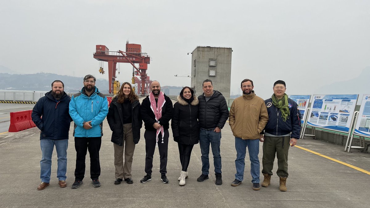 CTG_1993's tweet photo. #TeamCTG
💁🏻♀️A group of six colleagues from different international offices— South Asia, Brazil, Europe, and Latin America embarked on an educational tour at the Three Gorges Dam, the world’s largest hydropower project in terms of installed capacity. ⚡ https://t.co/5OB2yA9beP