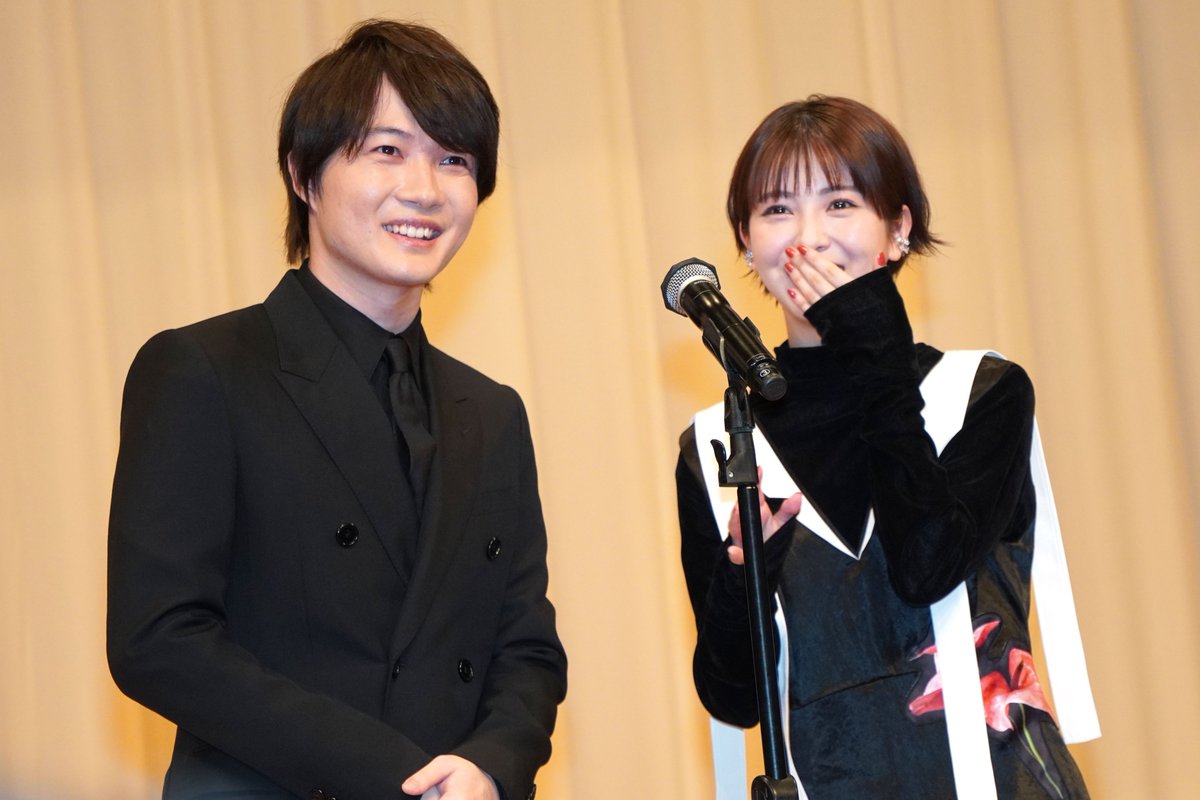 ? ブルーリボン賞 授賞式 神木隆之介、倍賞千恵子と 『ハウルの動く城 