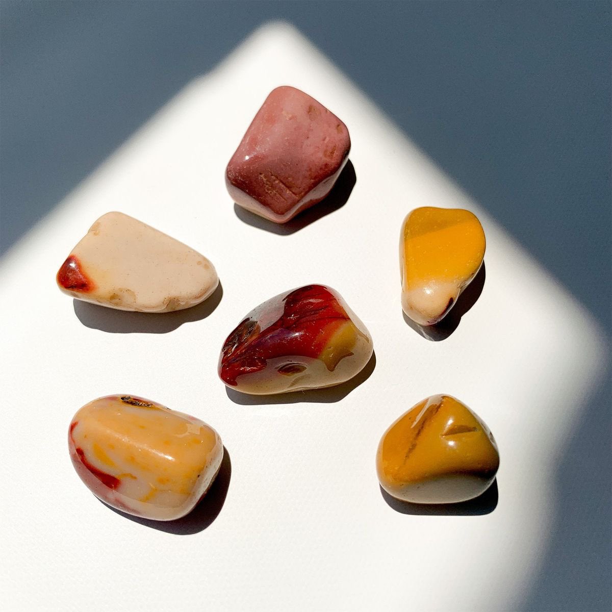 sbm_centers's tweet photo. Mookaite Stones  
 Now Available!! 
Contact to Buy👇
Contact Us: +96655 110 4884 | 012 235 3335
Visit Us on our Social Media Platforms: @sbm_centers 

#sessions #coaching #يوغا #امسيات #SBM #جلسات #كوتشنق #رحلات #رفاهية #عافية #wellness #tai_chi #yoga #sound_bath #life https://t.co/exr0cIDeZr
