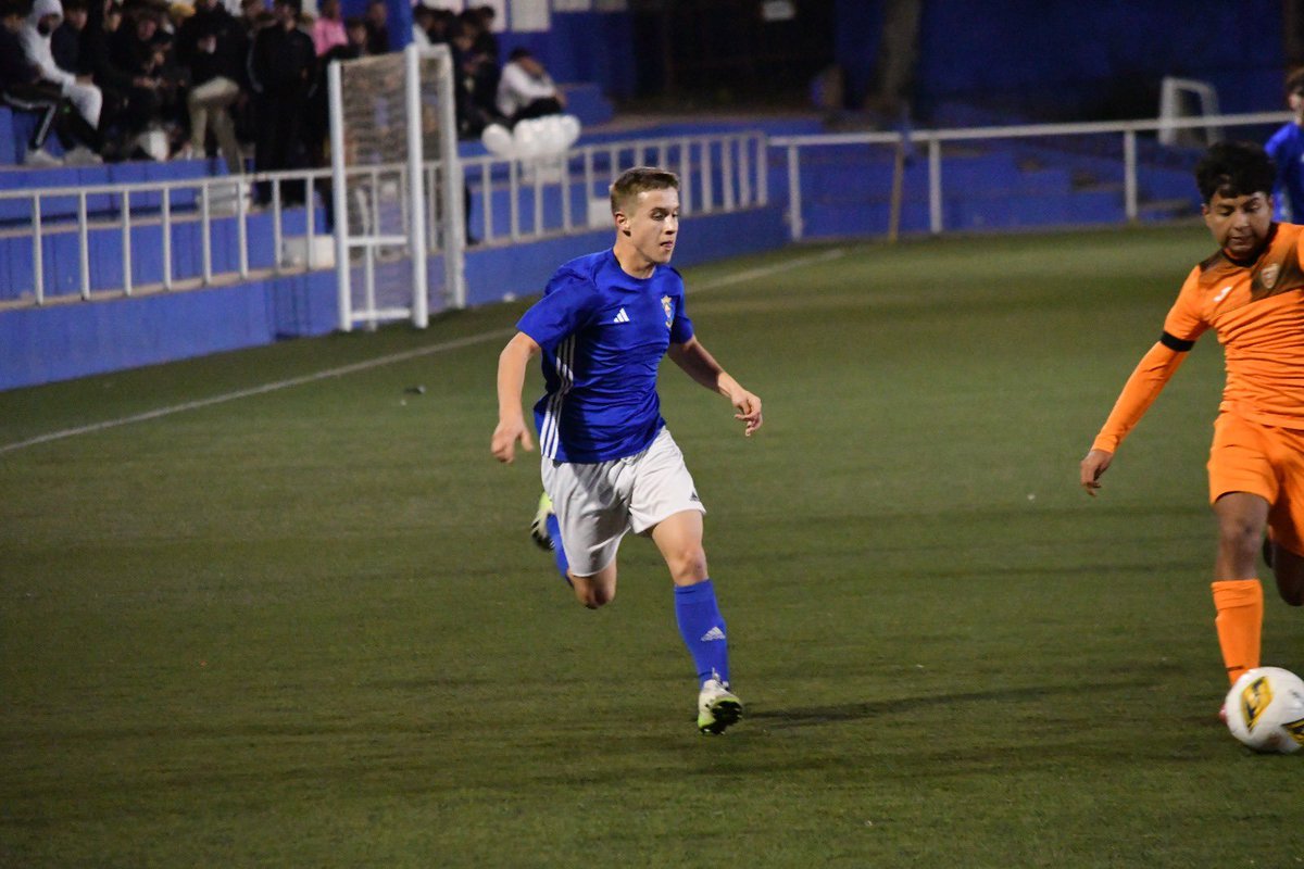 Buenos días, 

avanzar o terminar muriendo.