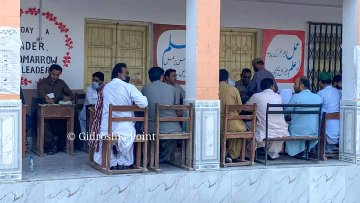 MirHamzaBaloch_'s tweet photo. Voting process is underway with great enthusiasm at "Rabat" Boys Model School.

#Balochistan #Turbat #Elections #VotingInProgress #GeneralElectionN0W #BalochistanRejectsTerrorism #BalochistanRejectsMahrang https://t.co/W5VCZW6SED