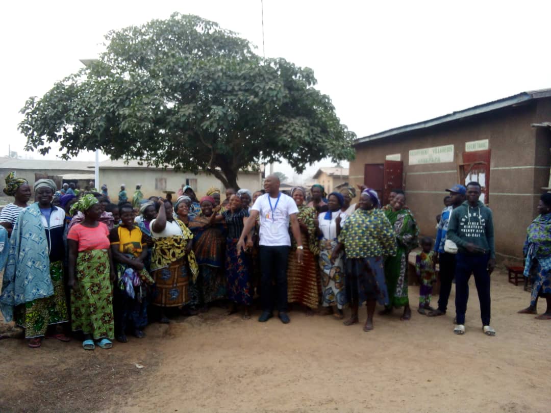 Assemblée Villageoise de lancement du Projet de Fertilisation des Sols Agricoles en Milieu Rural ( ProFESAR1) dans l'arrondissement de KPAKPAZA commune de Glazoué.