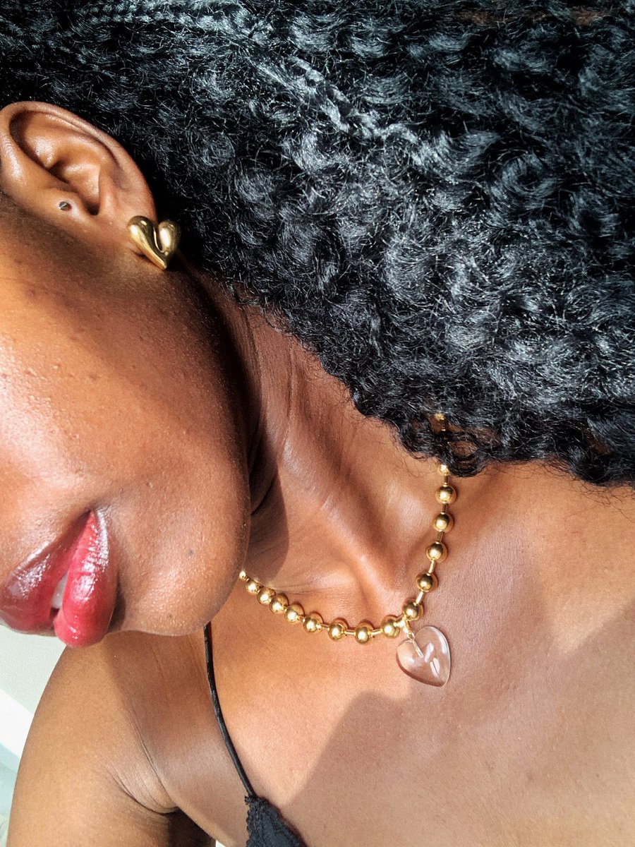 OseJewels's tweet photo. Valentines day is almost here and we have the perfect gift for you ☺️

A bundle deal ☺️ Shop the Kya chain and the Ikki earrings for just #20,000 only and save some coins 😉

@_DammyB_ @pagesbydammy https://t.co/z43ZA8NxRV