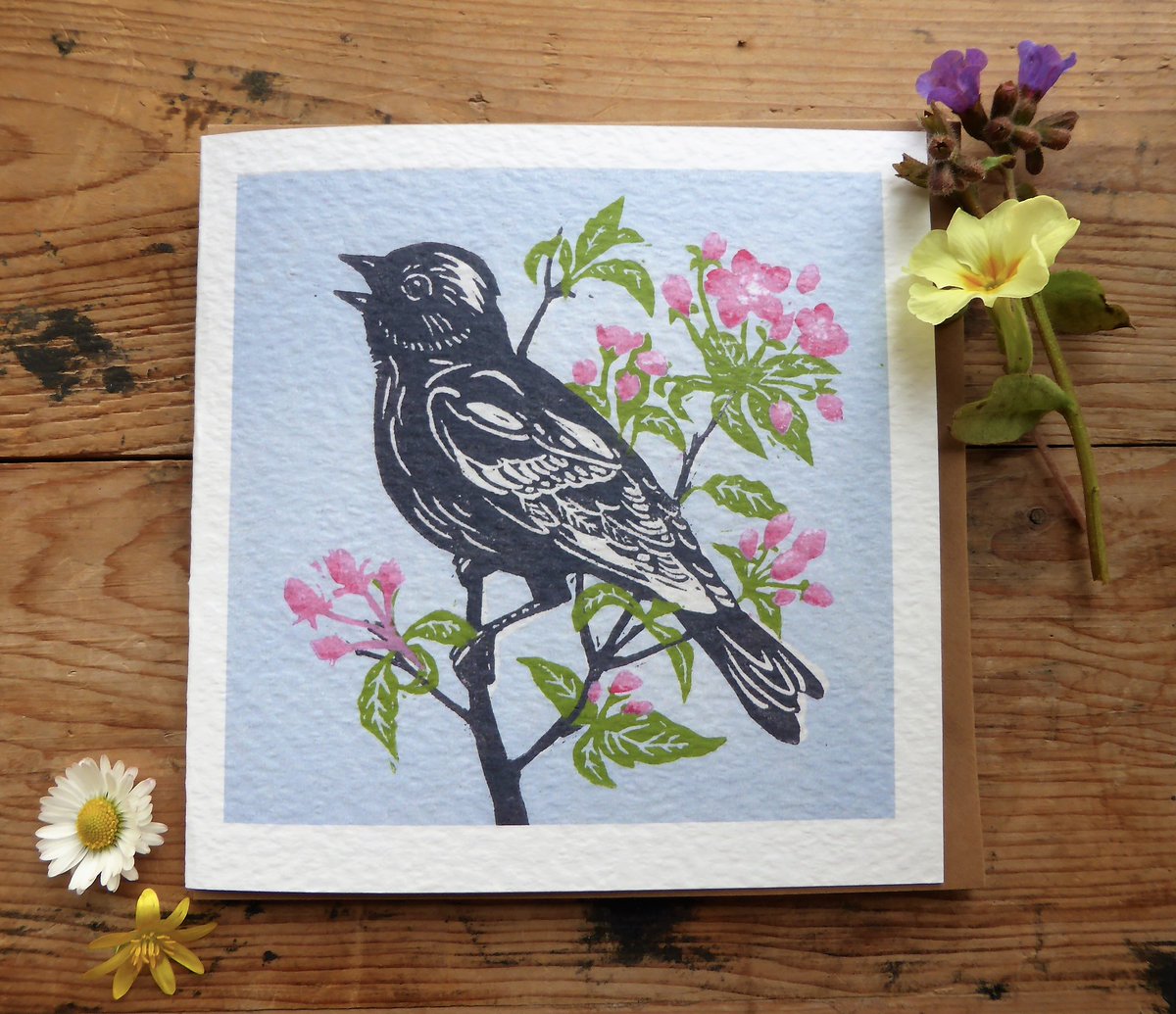 Dreaming of birdsong, soft Spring days and apple blossom this rainy morning 💚
#elevenseshour #ukgifthour #shopsmall #indiebiz

sarahrobinsondesigns.etsy.com/listing/570941…