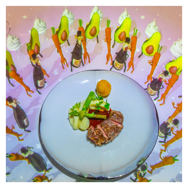 lepetitchefsa's tweet photo. 🌟 Le Petit Chef is making big waves in Rosebank, hosting his exclusive dining experience at the luxurious @54onBath Hotel 🍽️✨ 

🎟️ Book your spot online 🎟️ https://t.co/MTvOZFZsbn 

#CulinarySpectacle #FoodieExperience #LimitedTime #CulinaryExperience #rosebank https://t.co/zGmwTz0XDr
