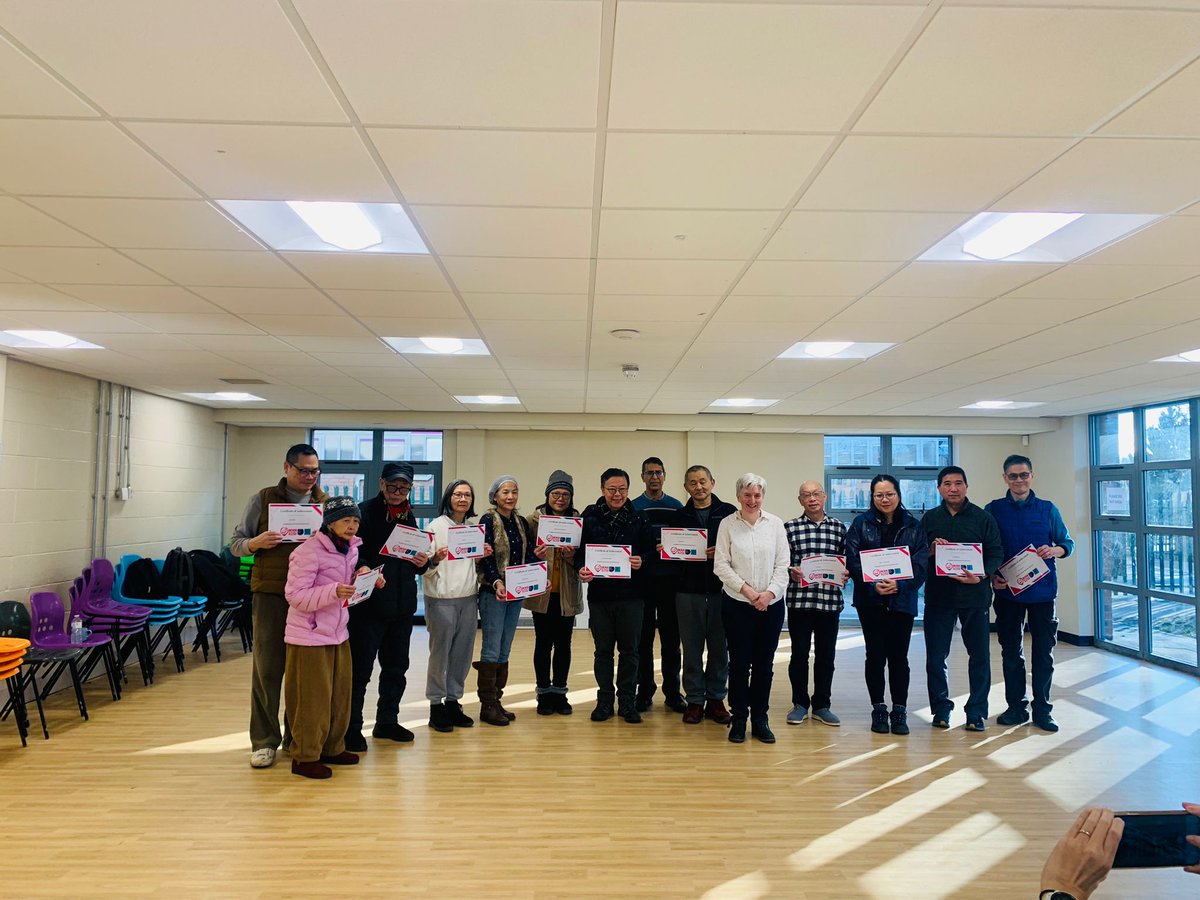 Delighted to see our HongKonger's group receiving certificates from Sam Haggart(LOPF) for completing BOSS(Be Online Stay Safe) sessions.