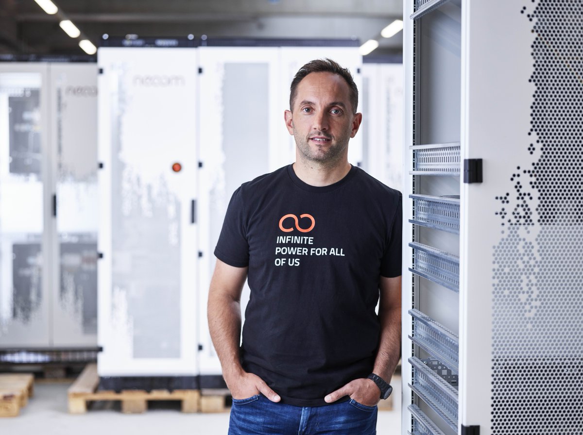 Verfolge weiterhin alle News von und über #neoom auf dem Twitter-Channel von neoom's CEO &amp; Founder <a href="/walterkreisel/">Walter KREISEL</a>.

#infinitepowerforallofus #Energiewende