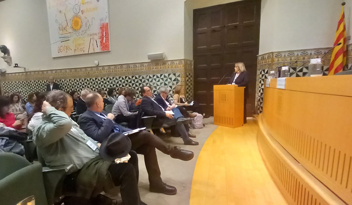 ocupaciocat's tweet photo. 🟢 En marxa la Jornada d'#orientació i #inserció sociolaboral organitzada pel Centre d'Orientació i Emprenedoria (COE-CAT) del #SOC
#nextgenerationUE

🗨 El secretari de Treball @evbonet destaca: "l'orientació és element central de l'acció estratègica i la transformació del #SOC" https://t.co/SgWxdG7sB6