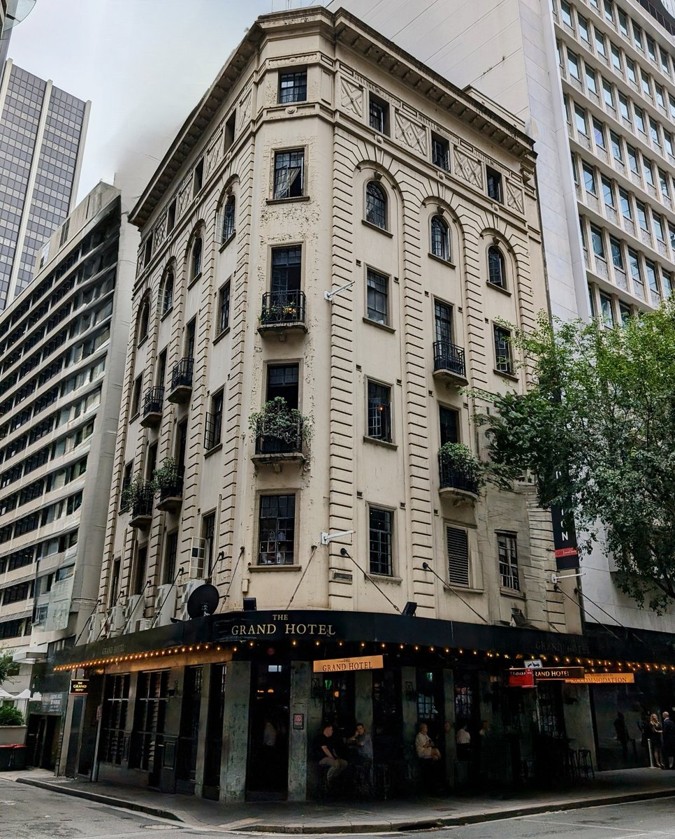 The Grand Hotel - Heritage Listed Building

#thegrandhotelsydney #sydneyhotels#sydneyheritagebuildings#sydneyoldbuildings#aussiebuzz#radissonblusydney#merivale#thegrandhotelsydney