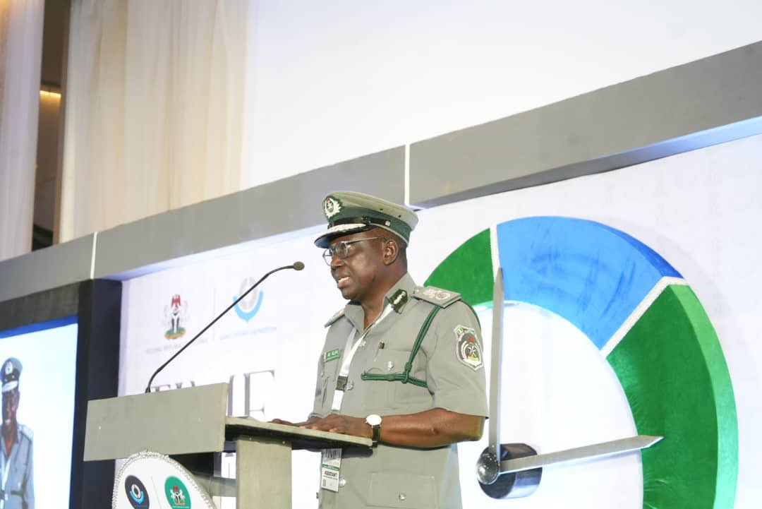 CustomsNG's tweet photo. Welcome address by the Assistant Comptroller General of Customs, Strategic, Research & Policy, AL Alfa.
@WCO_OMD
#TIMERELEASESTUDY https://t.co/8P1D5544rQ