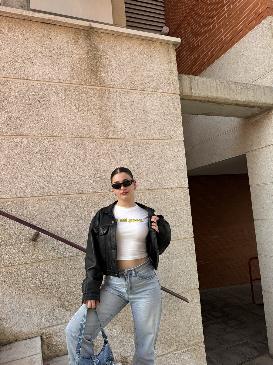 pmh22_'s tweet photo. 💛 https://t.co/C1EnhOw1Nq
