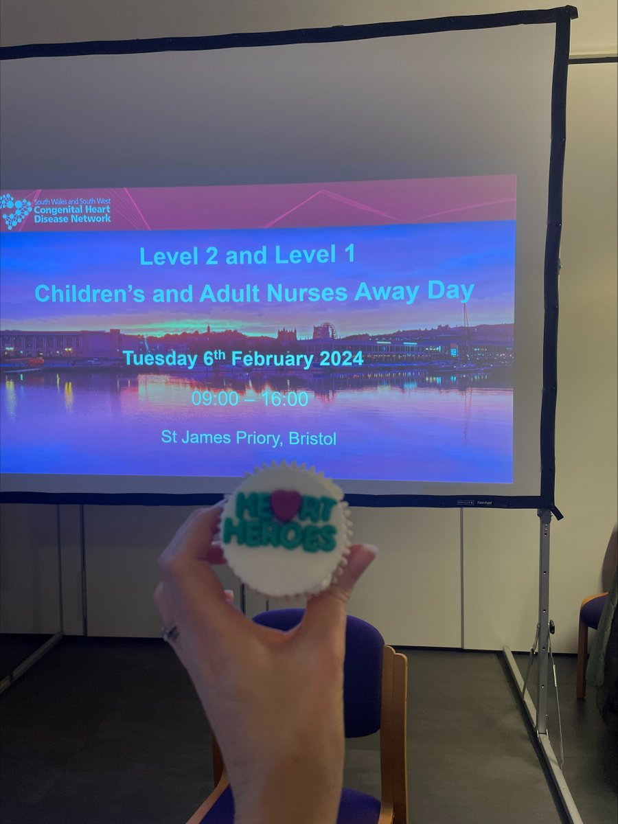 Fantastic day with the Bristol and Cardiff Cardiac Clinical Nurse Specialists yesterday! Thank you to all who attended for your valuable contributions. Thanks also to @HeartHeroes1 for the kind gift of delicious 'thank you' cupcakes! #CHD #CollaborateWorking #Networks #NHS