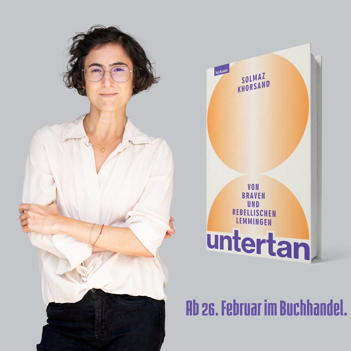 solmazkhorsand's tweet image. Man ist nur mitgelaufen.
Man hat nur getan, was die anderen auch getan haben. Man hat sich nur unterworfen, um zu überleben.
War nur ein Lemming.
Nichts dabei, oder?
Darüber habe ich ein Buch geschrieben:„untertan. Von braven und rebellischen Lemmingen“, ab 26.2 im Buchhandel.