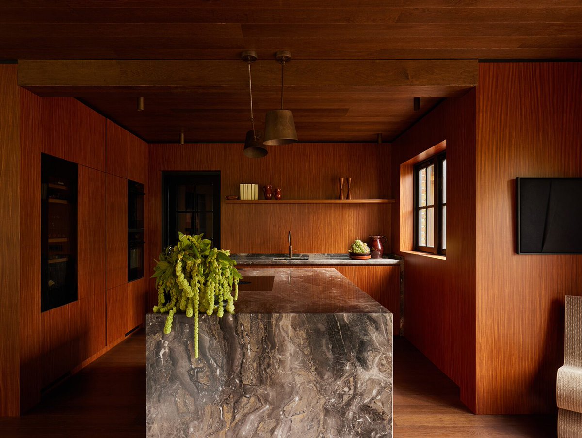 ARCHLABEL's tweet photo. A gorgeous home in Amsterdam. Designed by DAB Studio. https://t.co/qyY94Umy5q