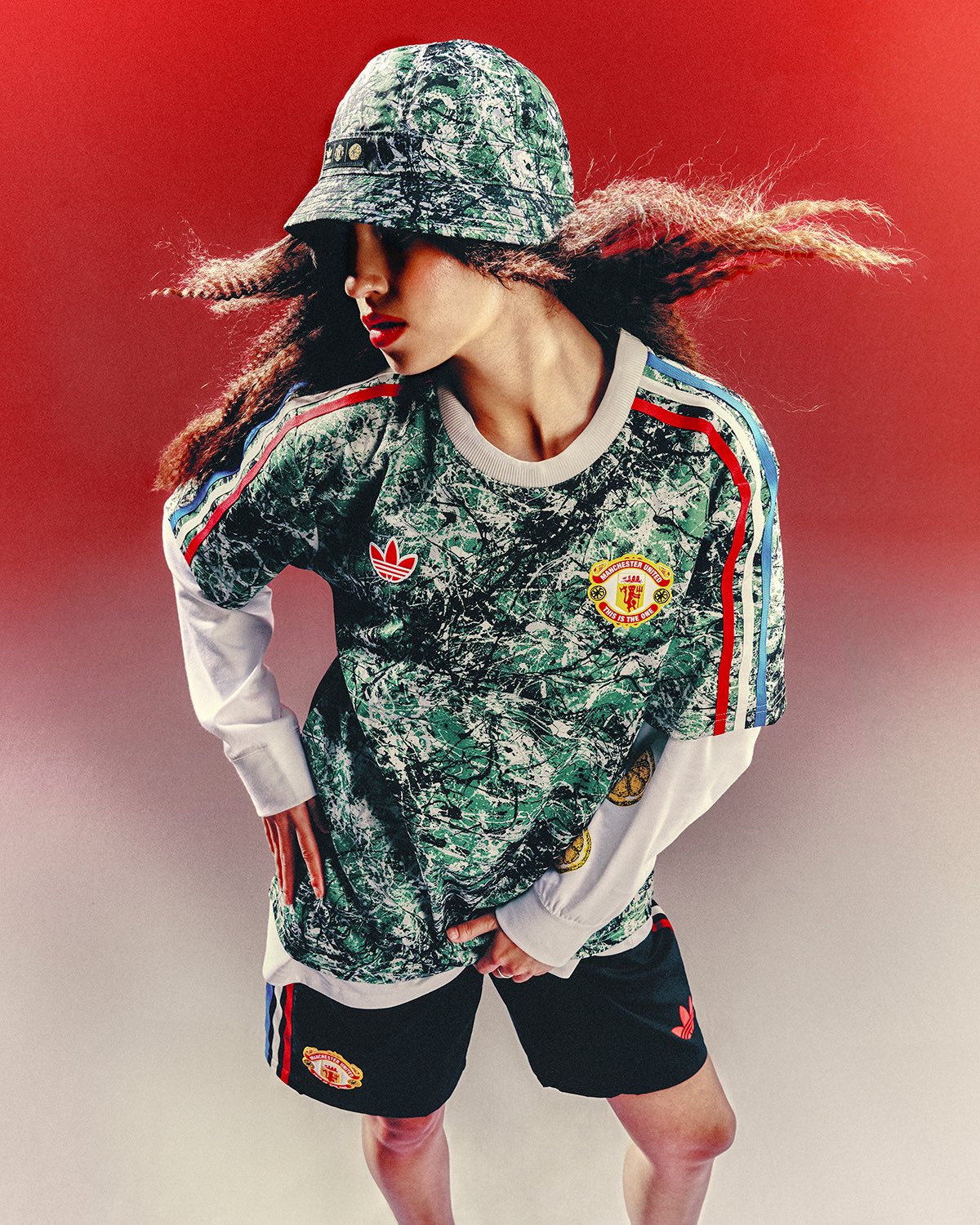 マンチェスター　ユナイテッド　STONE ROSES エディション adidas】マンU ザ・ストーン・ローゼズ ジャケット (adidas