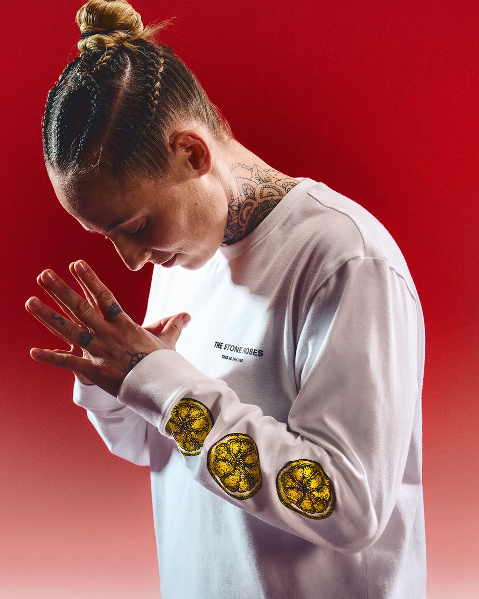 Manchester United x The Stone Roses 🍋 

The design of this special edition range is inspired by the Stone Roses debut album cover artwork, paying homage to the legendary music and culture scene in the early 90s ‘Madchester’.