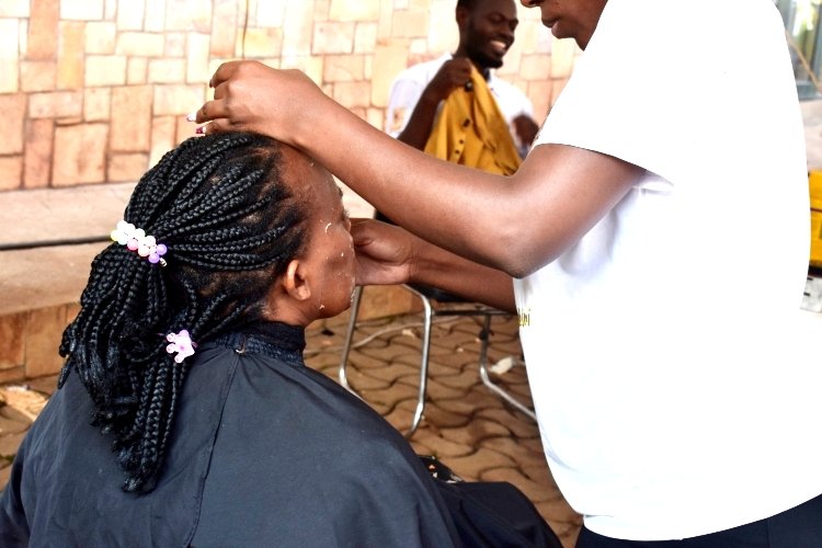 NaCORIUganda's tweet photo. EXPERIENCE COFFEE BEYOND THE BEAN:
*Coffee contains caffeine, which has anti-microbial properties that help to protect the skin from fungal infections such as ring worms, and from bacterial infections such as acne.
Today, we unveil #NATURE'S HERITGE #COFFEE body lotions &amp; creams. https://t.co/8CcVWnwBOC