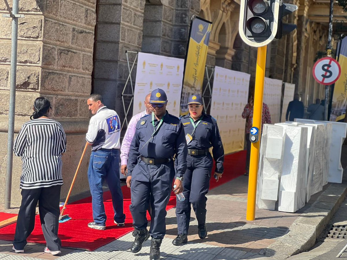 SAPoliceService's tweet photo. #sapsHQ The #SAPSNPC General Masemola and other members of #SAPS management is conducting a security walkabout ahead of #SONA2024. NP https://t.co/SEIPAY3L7g