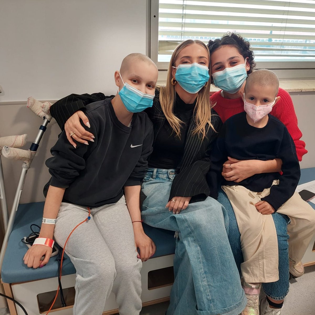 juegaterapia's tweet photo. Si queréis ayudarnos a financiar un nuevo #PlayCar, os leemos en hola@juegaterapia.org. ¡Ojalá ningún hospi sin el suyo!  
#HumanizamosHospitales
#LaQuimioJugandoSePasaVolando https://t.co/IaSTVpjKGN