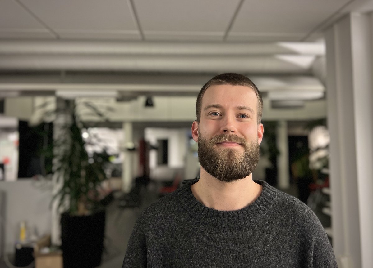 per__magnusson's tweet photo. Väckelsångs målis Arvid Bergstrand poddgästar ihop med sin PR-snubbe Filip Elg.
Vi pratar om fredagens rivalmöte (som vi sänder), straffen vi minns, Jacobs återkomst, Tomtens avsked, vad Arvid ätit inför varje match i fyra år. Plus flera roliga anekdoter.
https://t.co/sFCguOrk7n https://t.co/YSJT18U8m8