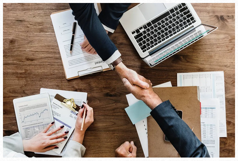 7 Ways To Avoid The Blind Home Inspector

Read to know more: in-houseinspections.com/7-ways-to-avoi…

Schedule Your Home Inspection Now! 
🌐in-houseinspections.com/schedule-now/