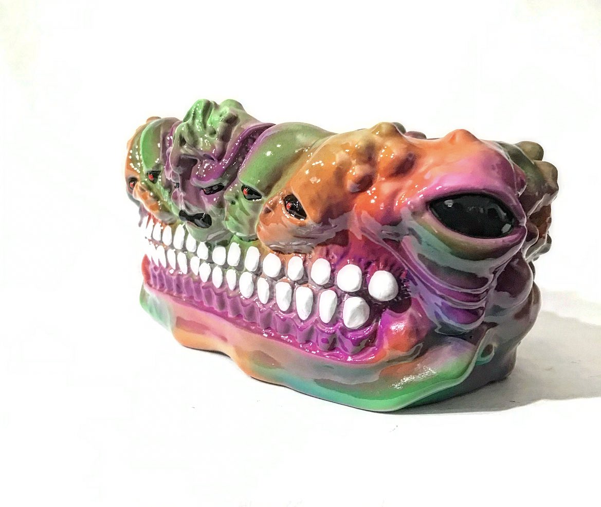 Jay222toy's tweet photo. February 10th, Clutter Gallery, Glow Show 5. I’m stoked to be apart of this show, the pieces I have seen from the other artists have been amazing. Here is the piece I made, can’t wait to see this under blacklight :) “Flower Pot 1” #clutterglowshow5 #clutter #cluttergallery https://t.co/v8ONLDLcV9