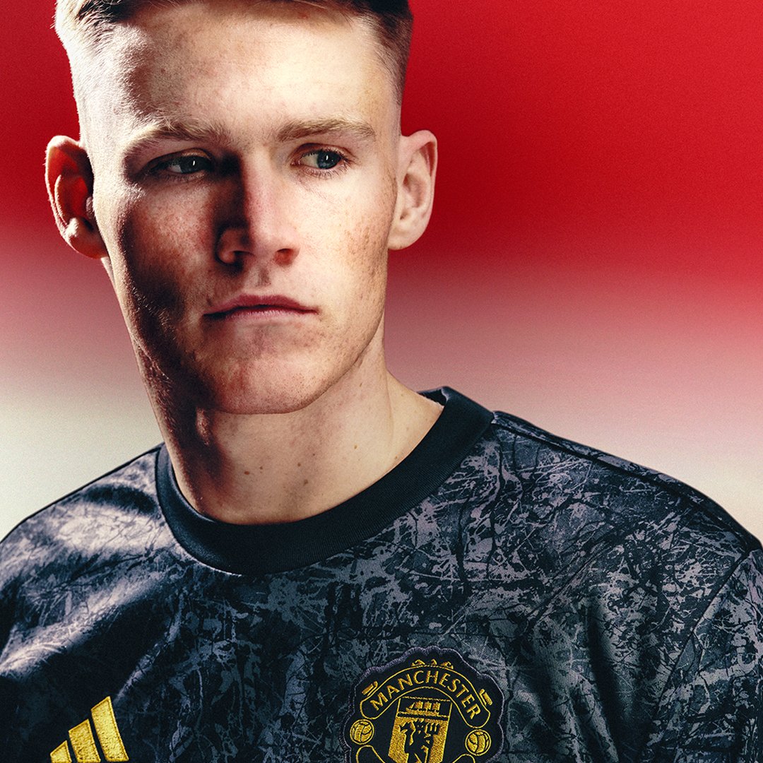 ManUtd's tweet photo. 🎶 This Is the One 🎶

#MUFC || @adidasFootball