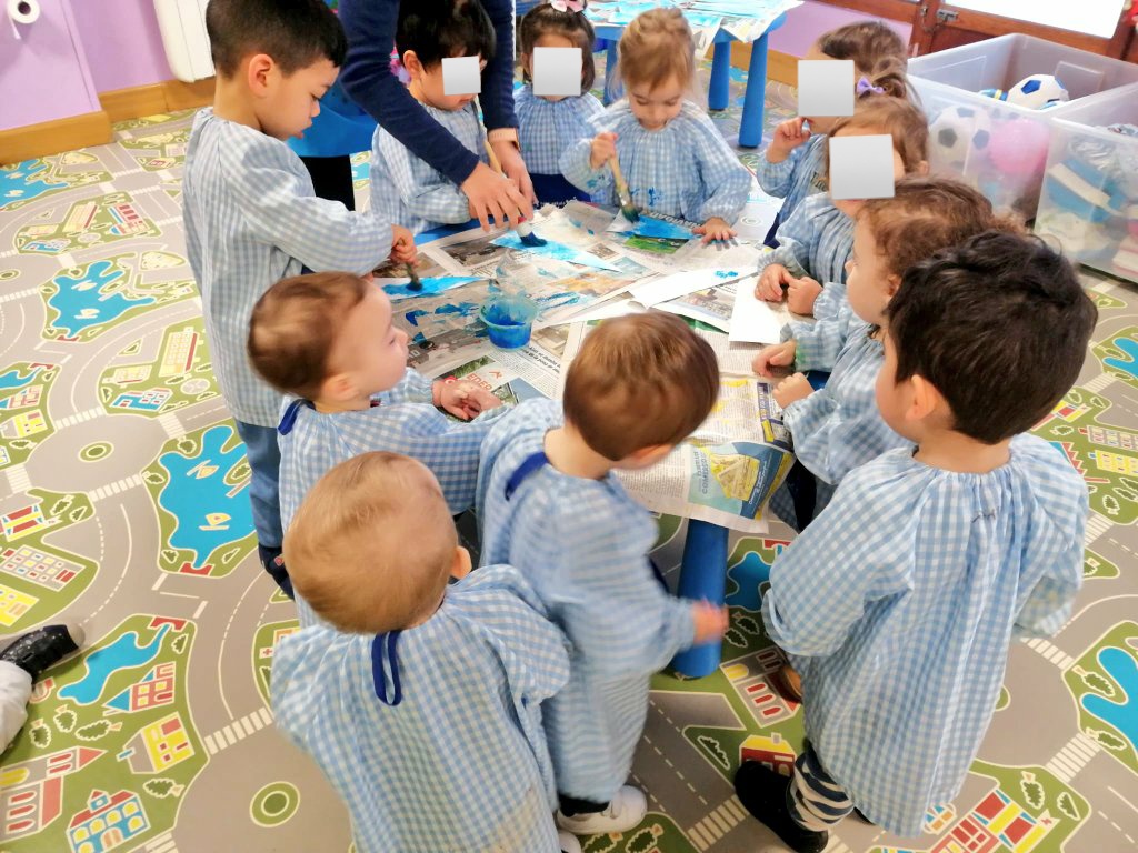 Kilkirbi's tweet photo. Esta semana previa al carnaval hemos tenido mucho trabajo!!! ,🎭Así de bien han confeccionado su actividad!! 🎭😍
#carnaval2024
#carnavaleducacioninfantil
#carnavaltxiki https://t.co/7ssubxWEUN