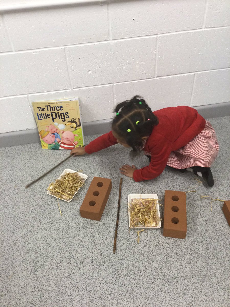 LeighPrimary's tweet image. The Nursery children have been looking at repeated patterns as part of our maths this week.  
We used the resources from our story ‘The three little pigs’ to make our patterns.  
#threelittlepigs #maths #repeatedpatterns #straw #sticks #bricks #wolf