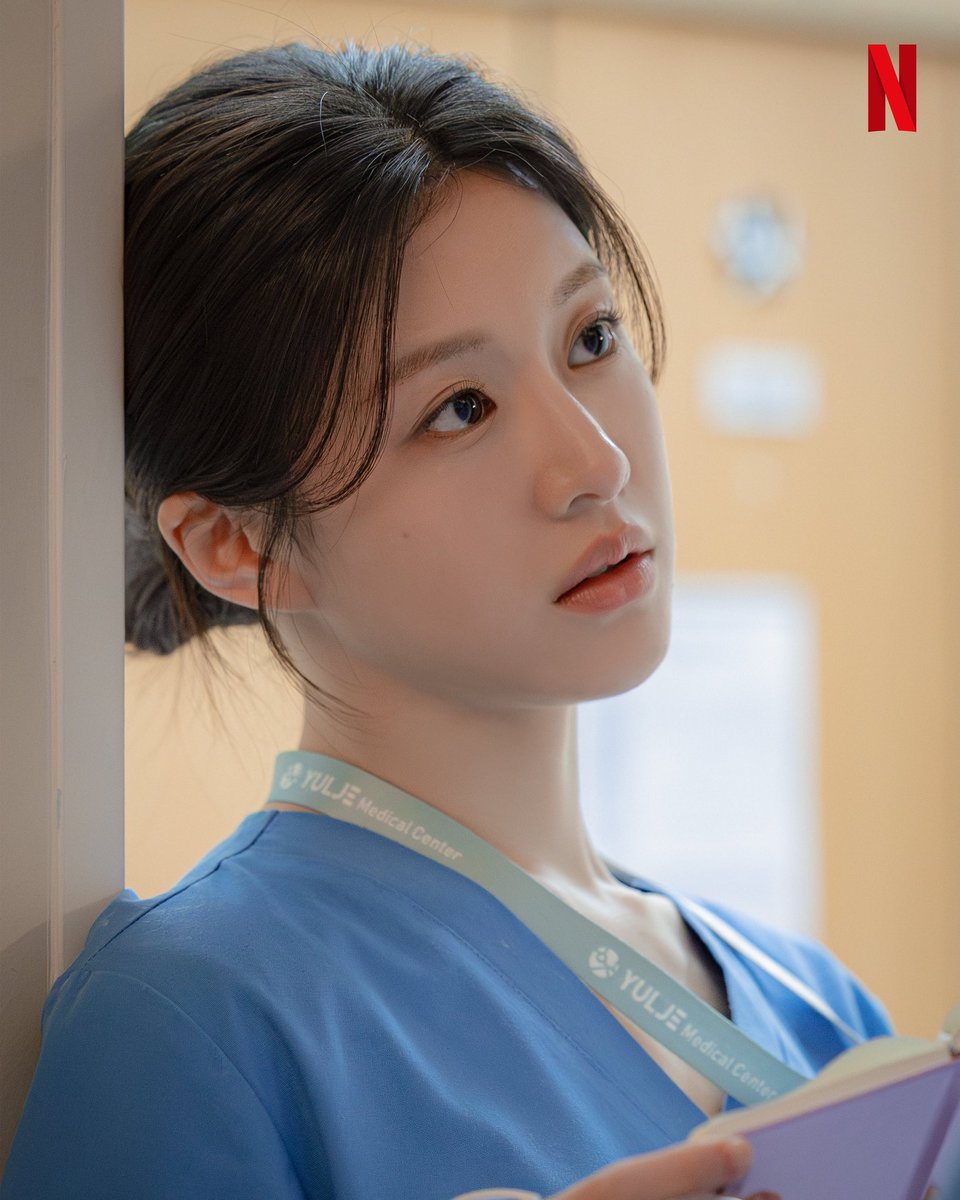 Dr. Younjung is so REAL😭😭😭😭😭😭😭😭😭
#GoYounjung #ResidentPlaybook
#고윤정