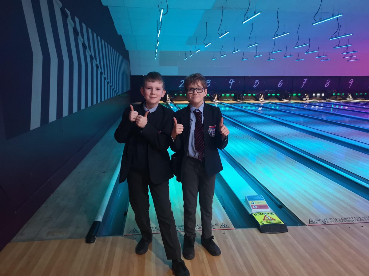 A group of Year 8 and 9 students took part in the Panathalon Ten Pin Bowling competition with schools from across Bristol!🎳

The event was a celebration of diversity and promoted access to sporting opportunities for all. Well done to all students involved!

#BFSCommunity 👏🙌✨